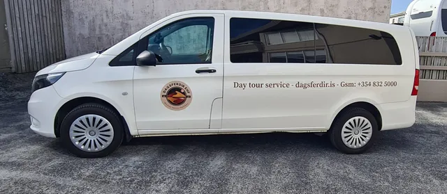 Tours with Thor van at the airport